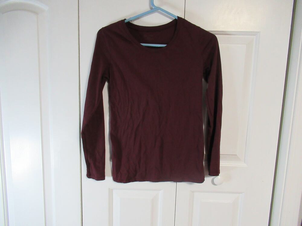Dark Marron Nobo long sleeve